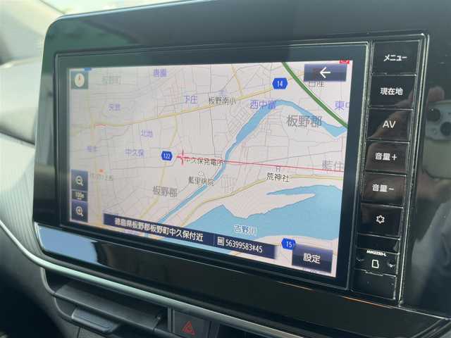 日産 ノート X 徳島県 2024(令6)年 0.4万km ダークメタルグレー 純正9インチナビ/(AM.FM.BT.フルセグ)/全周囲カメラ/バックカメラ/フルセグTV/ETC/ドライブレコーダー（前のみ）/コーナーセンサー（前後）/USB入力端子/純正フロアマット/横滑り防止装置/盗難防止装置/衝突軽減システム