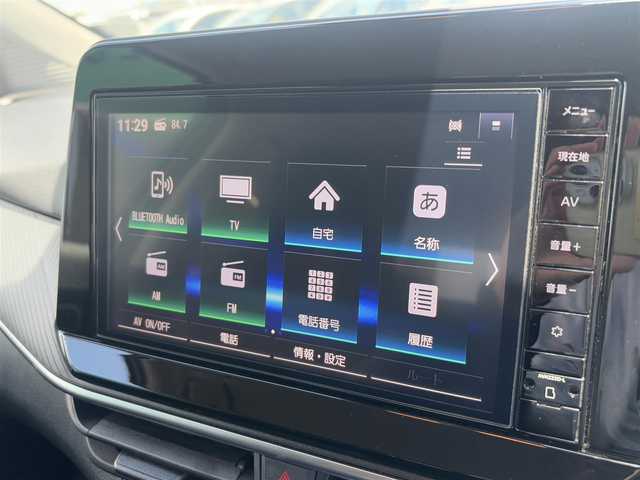 日産 ノート X 徳島県 2024(令6)年 0.4万km ダークメタルグレー 純正9インチナビ/(AM.FM.BT.フルセグ)/全周囲カメラ/バックカメラ/フルセグTV/ETC/ドライブレコーダー（前のみ）/コーナーセンサー（前後）/USB入力端子/純正フロアマット/横滑り防止装置/盗難防止装置/衝突軽減システム