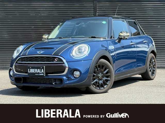 ＭＩＮＩ ミニ クーパー S 静岡県 2016(平28)年 4.7万km 紺 純正ナビ/(Bluetooth/AUX/フルセグ)/バックカメラ /速度警告/キーレスキー/ETC/ドライブレコーダー/フロアマット/純正16インチアルミホイール/フロントフォグランプ/保証書/取扱説明書