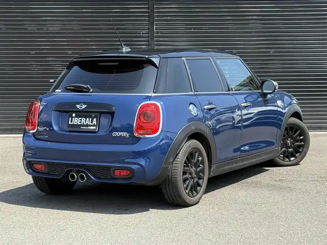 ＭＩＮＩ ミニ クーパー S 静岡県 2016(平28)年 4.7万km 紺 純正ナビ/(Bluetooth/AUX/フルセグ)/バックカメラ /速度警告/キーレスキー/ETC/ドライブレコーダー/フロアマット/純正16インチアルミホイール/フロントフォグランプ/保証書/取扱説明書