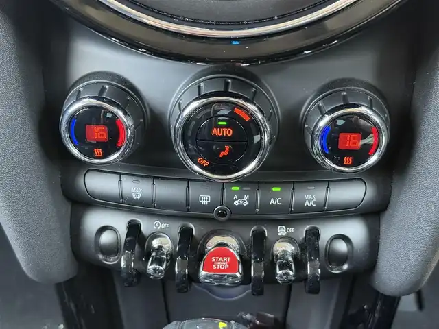 ＭＩＮＩ ミニ クーパー S 静岡県 2016(平28)年 4.7万km 紺 純正ナビ/(Bluetooth/AUX/フルセグ)/バックカメラ /速度警告/キーレスキー/ETC/ドライブレコーダー/フロアマット/純正16インチアルミホイール/フロントフォグランプ/保証書/取扱説明書