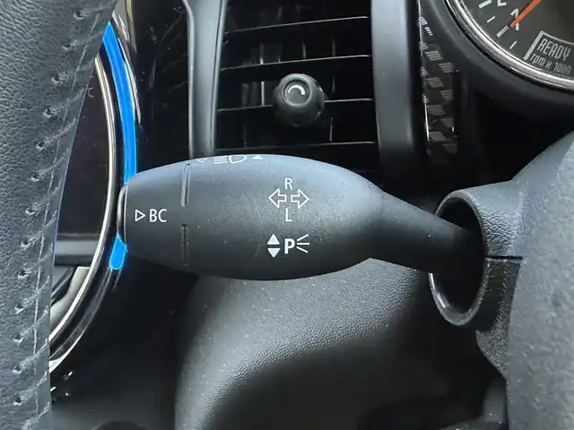 ＭＩＮＩ ミニ クーパー S 静岡県 2016(平28)年 4.7万km 紺 純正ナビ/(Bluetooth/AUX/フルセグ)/バックカメラ /速度警告/キーレスキー/ETC/ドライブレコーダー/フロアマット/純正16インチアルミホイール/フロントフォグランプ/保証書/取扱説明書
