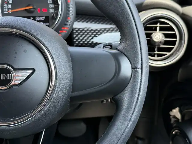 ＭＩＮＩ ミニ クーパー S 静岡県 2016(平28)年 4.7万km 紺 純正ナビ/(Bluetooth/AUX/フルセグ)/バックカメラ /速度警告/キーレスキー/ETC/ドライブレコーダー/フロアマット/純正16インチアルミホイール/フロントフォグランプ/保証書/取扱説明書