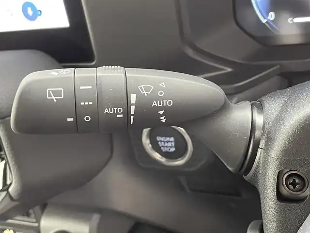 トヨタ ランドクルーザー ２５０ ZX 福井県 2024(令6)年 0.6万km プラチナホワイトパールマイカ 12.3インチナビ機能付きディスプレイオーディオ/JBLプレミアムサウンド/サンルーフ/パノラミックビューモニター /トヨタチームメイト /トヨタセーフティセンス /ブラウンレザーシート/F席シートヒーター＆ベンチレーション/純正ビルトインETC/純正アルミホイール/純正フロアマット/純正バイザー/スマートキー×２