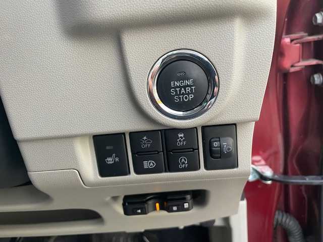 ダイハツ ムーヴ X SAⅢ 神奈川県 2017(平29)年 1.4万km ファイアークォーツレッドM ワンオーナー/フルセグテレビ/バックカメラ/ドアバイザー/プッシュスタート/ETC/アイドリングストップ/純正メモリナビ