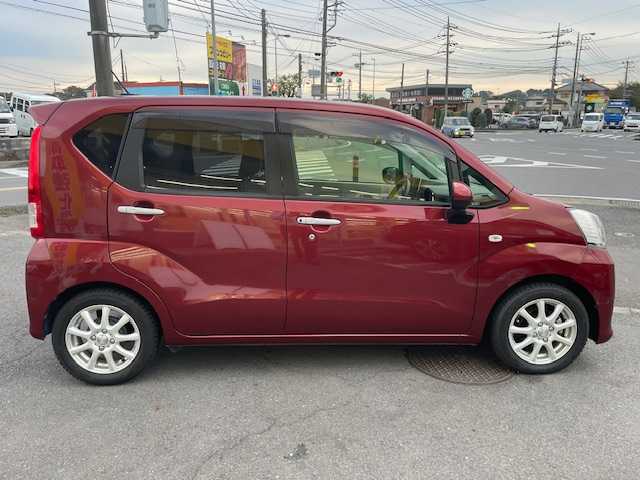 ダイハツ ムーヴ X SAⅢ 神奈川県 2017(平29)年 1.4万km ファイアークォーツレッドM ワンオーナー/フルセグテレビ/バックカメラ/ドアバイザー/プッシュスタート/ETC/アイドリングストップ/純正メモリナビ