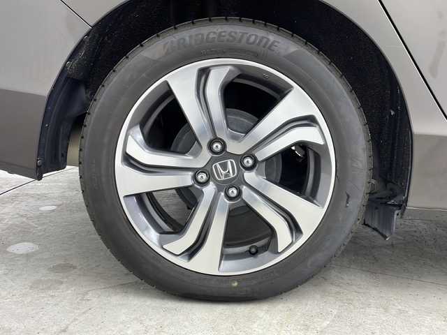 ホンダ グレイス ハイブリッド EX 大阪府 2014(平26)年 8.2万km ゴールドブラウンM 純正ナビ(フルセグTV/FM/AM/CD/DVD/MT/USB)/バックカメラ/前後ドライブレコーダー/ＥＴＣ/横滑り防止装置/盗難防止装置/クルーズコントロール　/パドルシフト/オートライト/ハーフレザー/シートヒーター/純正ＡＷ/純正フロアマット/スマートキー/スペアキー/保証書/記録簿/取扱説明書