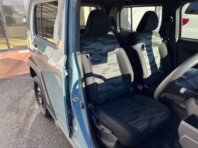 ダイハツ タフト X 高知県 2020(令2)年 10.4万km レイクブルーメタリック (株)IDOMが運営する【じしゃロン高知店】の自社ローン対象車両になります。こちらは現金ご利用時の価格です。自社ローンご希望の方は別途その旨お申付け下さい。