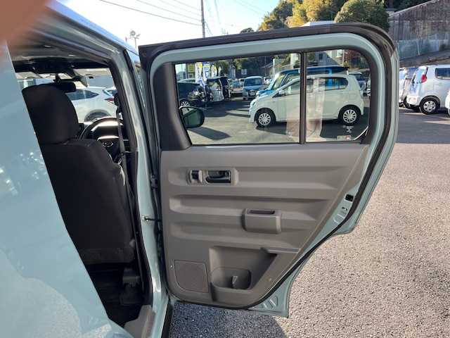 ダイハツ タフト X 高知県 2020(令2)年 10.4万km レイクブルーメタリック (株)IDOMが運営する【じしゃロン高知店】の自社ローン対象車両になります。こちらは現金ご利用時の価格です。自社ローンご希望の方は別途その旨お申付け下さい。