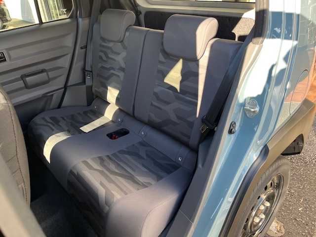 ダイハツ タフト X 高知県 2020(令2)年 10.4万km レイクブルーメタリック (株)IDOMが運営する【じしゃロン高知店】の自社ローン対象車両になります。こちらは現金ご利用時の価格です。自社ローンご希望の方は別途その旨お申付け下さい。