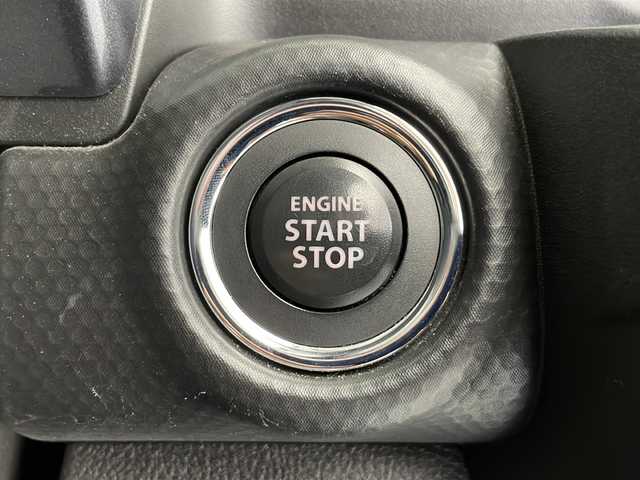 スズキ ハスラー Jスタイル 長野県 2021(令3)年 2.6万km オフブルーメタリック/ガンメタリック2トーンルーフ スズキセーフティサポート/・デュアルカメラブレーキサポート/・後退時ブレーキサポート/・誤発信抑制機能/・車線逸脱警報機能/・標識認識機能/・先行車発進お知らせ機能/純正9インチメモリナビ/DVD再生機能有/Bluetooth/フルセグテレビ/全方位カメラ/前後ドライブレコーダー/ETC/運転席・助手席シートヒーター/ルーフレール/ドアバイザー/純正フロアマット/純正15インチアルミホイール/スマートキー/プッシュスタート/LEDヘッドランプ/LEDフォグランプ/アイドリングストップ/パーキングアシスト/盗難防止装置