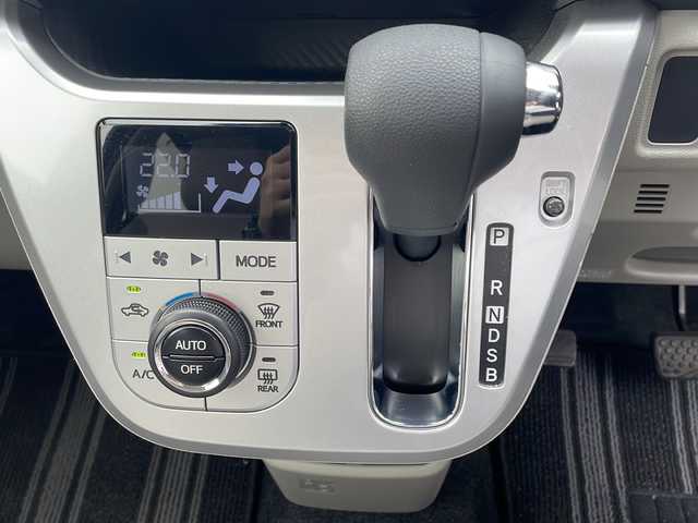 ダイハツ キャスト スタイル G SAⅢ 秋田県 2017(平29)年 6.1万km ブラックマイカメタリック CD/AM/FM/電動格納ミラー/オートライト/LEDヘッドライト/フォグランプ/スマートアシスト/レーンアシスト/衝突軽減ブレーキ/ふらつき防止機能/純正ドアバイザー/純正フロアマット/プッシュスタート/スマートキー