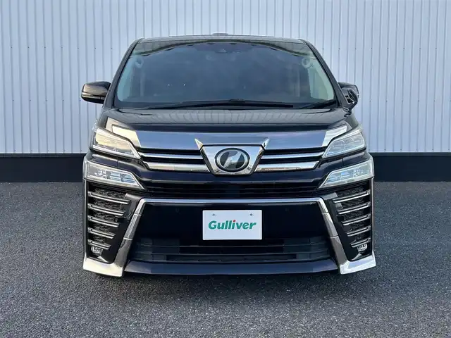 トヨタ ヴェルファイア Z Gエディション 千葉県 2019(平31)年 4.8万km バーニングブラッククリスタルシャインガラスフレーク 純正10インチナビ/(CD DVD Bluetooth フルセグTV)/バックカメラ/衝突被害軽減システム/車線逸脱警報/クルーズコントロール/サンルーフ/レザーシート/両側パワースライドドア/横滑り防止装置/ビルトインETC/アイドリングストップ/LEDヘッドライト/フォグランプ/オートライト/ウィンカーミラー/電動格納ミラー/純正18インチAW/シートヒーター/エアシート/パワーシート/ステアリングヒーター/プッシュスタート/スマートキー/フロアマット/ドアバイザー