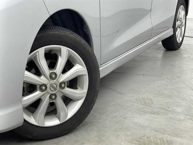 日産 デイズ ルークス ハイウェイスター Xターボ 愛知県 2019(平31)年 6.4万km スターリングシルバーM (株)IDOMが運営する【じしゃロン名古屋鳴海店】の自社ローン専用車両になりますこちらは現金またはオートローンご利用時の価格です。自社ローンご希望の方は別途その旨お申付け下さい/純正ナビ（フルセグＴＶ）　/全方位カメラ　/ＥＴＣ　/前方ドライブレコーダー　/コーナーセンサー　/衝突軽減ブレーキ　/レーンキープ　/アイドリングストップ　/片側電動スライドドア　/純正１４インチＡＷ　/ＬＥＤライト