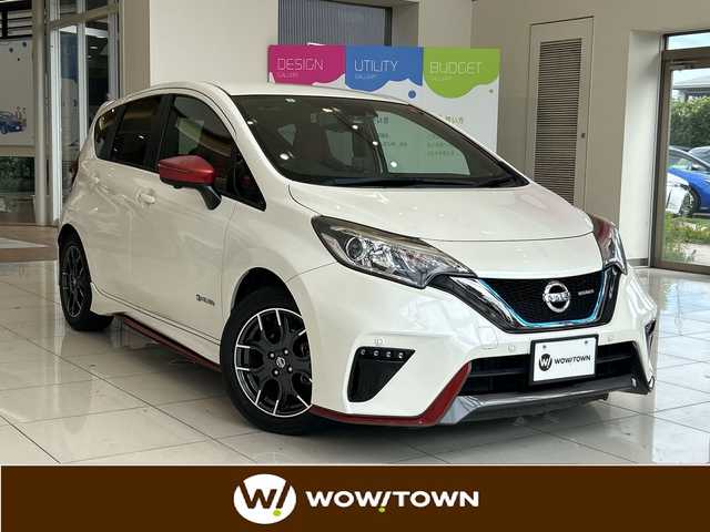 日産 ノート e－パワー ニスモ 埼玉県 2017(平29)年 3.7万km ブリリアントホワイトパール 純正ナビ/　　CD/DVD/BT/フルセグTV/アラウンドビューモニター/LEDオートライト/レカロ製セミバケットシート/ハーフレザー/純正16インチAW/ステアリングスイッチ/プッシュスタート/ドライブレコーダー/プッシュスタート/スペアキー×1/ETC/禁煙車