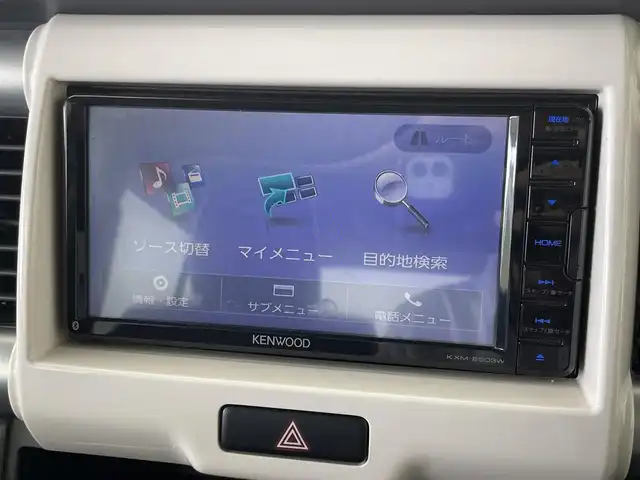 スズキ ハスラー G 群馬県 2018(平30)年 4.6万km ピュアホワイトP ・社外７インチナビ/・iPod/・フルセグTV/・AM/FM/・Bluetooth/・USB/・DVD/・衝突軽減/・横滑り防止/・車線逸脱警報/・DN席シートヒーター/・純正フロアマット/・純正AW/・ETC/・スマートキー/・ベンチシート/・パワーウィンドウ/・禁煙車