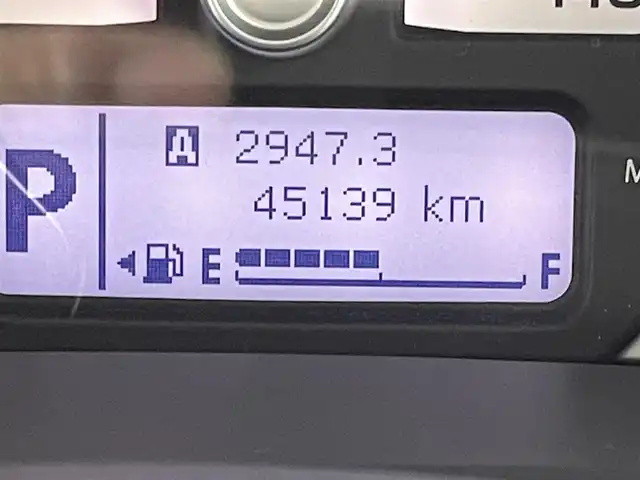 スズキ ハスラー G 群馬県 2018(平30)年 4.6万km ピュアホワイトP ・社外７インチナビ/・iPod/・フルセグTV/・AM/FM/・Bluetooth/・USB/・DVD/・衝突軽減/・横滑り防止/・車線逸脱警報/・DN席シートヒーター/・純正フロアマット/・純正AW/・ETC/・スマートキー/・ベンチシート/・パワーウィンドウ/・禁煙車