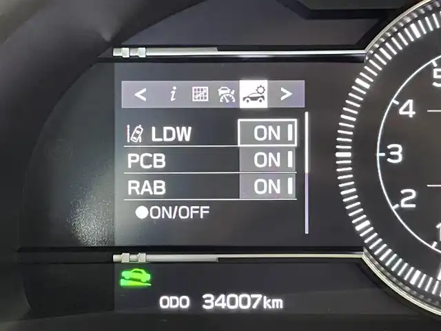 トヨタ ＧＲ８６ SZ 群馬県 2022(令4)年 3.4万km クリスタルホワイトパール 純正9インチナビ（NSZT-Y68T)/・CD/DVD/SD/Bluetooth/フルセグTV/=======/アイサイトコアテクノロジー　純正９インチナビ　バックカメラ　前後ドライブレコーダー　パドルシフト　追従クルーズコントロール　プッシュスタート　スマートキー　ＥＴＣ　ＬＥＤヘッドライト　オートライト
