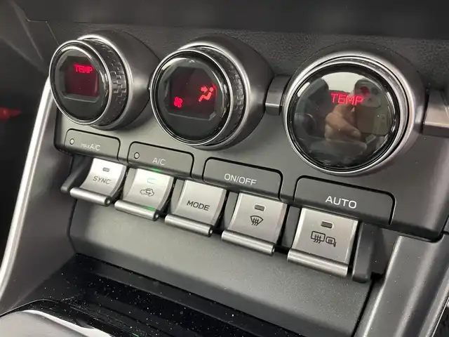トヨタ ＧＲ８６ SZ 群馬県 2022(令4)年 3.4万km クリスタルホワイトパール 純正9インチナビ（NSZT-Y68T)/・CD/DVD/SD/Bluetooth/フルセグTV/=======/アイサイトコアテクノロジー　純正９インチナビ　バックカメラ　前後ドライブレコーダー　パドルシフト　追従クルーズコントロール　プッシュスタート　スマートキー　ＥＴＣ　ＬＥＤヘッドライト　オートライト