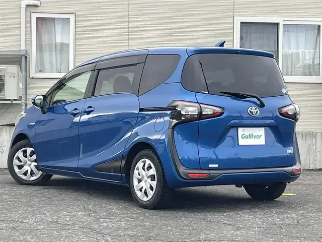 トヨタ シエンタ ハイブリッド G 青森県 2016(平28)年 5.1万km コバルトブルーメタリック ワンオーナー/寒冷地仕様/両側パワースライドドア/純正フロアマット/社外ナビ/・AM/FM/CD/DVD/BT/フォグランプ/オートライト/オートハイビーム/車線逸脱警報/プリクラッシュ/横滑り防止機能/アイドリングストップ/ヒルスタートアシスト/盗難防止装置/3列シート/ドラレコ/ビルトインETC/夏タイヤ社外15AW積込（185/60/15）/スペアキー/純正スターター/保証書/取扱説明書