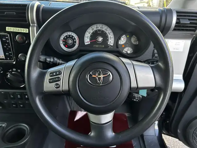 トヨタ ＦＪクルーザー オフロードパッケージ 道北・旭川 2011(平23)年 6.6万km ブラック/ホワイト オフロードパッケージ/リアデフロック/寒冷地仕様/社外LEDヘッドライト