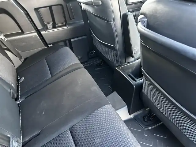 トヨタ ＦＪクルーザー オフロードパッケージ 道北・旭川 2011(平23)年 6.6万km ブラック/ホワイト オフロードパッケージ/リアデフロック/寒冷地仕様/社外LEDヘッドライト