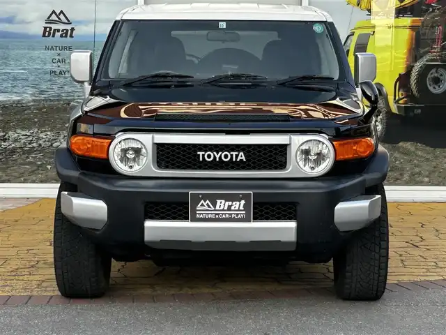 トヨタ ＦＪクルーザー オフロードパッケージ 道北・旭川 2011(平23)年 6.6万km ブラック/ホワイト オフロードパッケージ/リアデフロック/寒冷地仕様/社外LEDヘッドライト