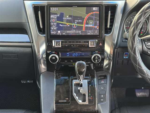 トヨタ ヴェルファイア Z Gエディション 奈良県 2016(平28)年 13万km ブラック ワンオーナー/アルパイン10インチナビ/CD/DVD/BT/USB/フルセグ/バックカメラ/黒半革シート/革調シートカバー/パワーシート（前席）/メモリーシート/ドライブレコーダー（前方）/ETC/ACC/PBD/横滑り防止装置/前後クリアランスソナー/レーダーブレーキサポート/両側パワースライドドア/LEDオートライト/フォグランプ（黄）/オートリトラウィンカーミラー/LEDルームランプ/フットランプ（青）/革巻きステアリング/ステアリングスイッチ/ステアリングヒーター/電子制御パーキングブレーキ/ブレーキホールド/オットマン/純正フロアマット/純正ドアバイザー/スペアスマートキー/新車時保証書/取扱説明書/ナビ取扱説明書/ディーラー記録簿R7