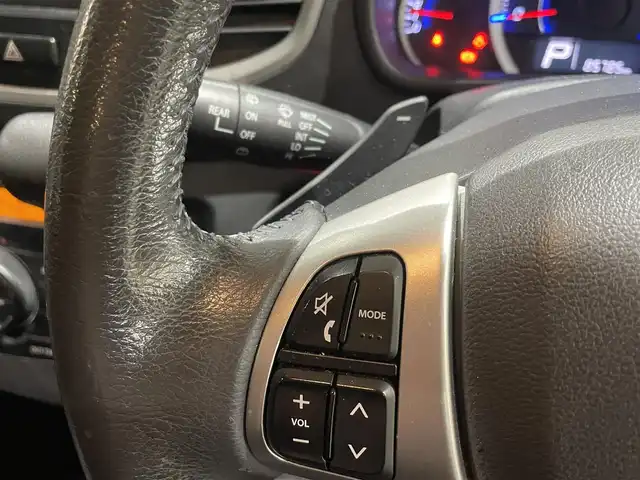 スズキ ワゴンＲ スティングレー T 神奈川県 2013(平25)年 8.6万km ブルーイッシュブラックパール3 社外オーディオCD＆USB/ポータブルナビ＆ワンセグTV/ETC/パドルシフト/アイドリングストップ/純正15inアルミホイール/オートライト/HIDライト/フォグランプ/ウインカーミラー/電動格納ミラー/スマートキー/プッシュスタート/Wエアバッグ/ABS/ドアバイザー/フロアマット/保証書/取扱説明書/スペアキー