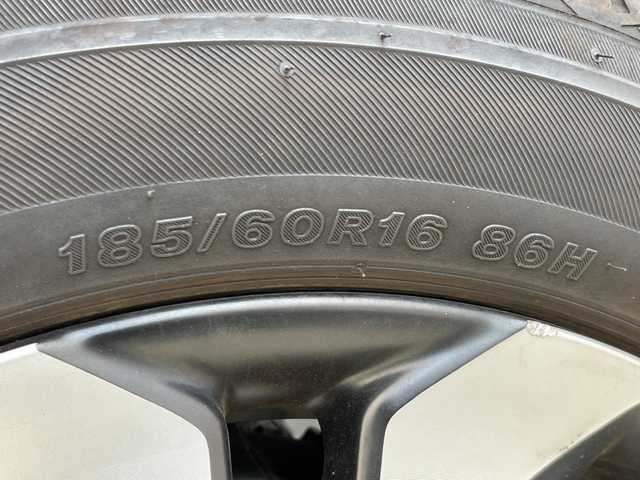 ホンダ フィット e:HEVクロスター 大阪府 2020(令2)年 4.1万km サーフブルー ホンダセンシング/純正9型ナビ/レーダークルーズコントロール/バックカメラ/コーナーセンサー/純正アルミホイール/ＥＴＣ/LEDヘッドライト/レーンキープアシスト/オートマチックハイビーム/ドライブレコーダー/衝突軽減システム/フルセグ/CD DVD/Bluetooth/ステアリングスイッチ/スマートキー/プッシュスタート