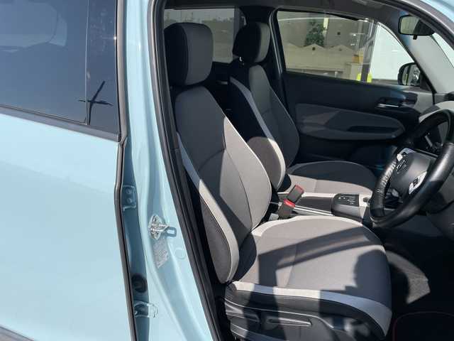 ホンダ フィット e:HEVクロスター 大阪府 2020(令2)年 4.1万km サーフブルー ホンダセンシング/純正9型ナビ/レーダークルーズコントロール/バックカメラ/コーナーセンサー/純正アルミホイール/ＥＴＣ/LEDヘッドライト/レーンキープアシスト/オートマチックハイビーム/ドライブレコーダー/衝突軽減システム/フルセグ/CD DVD/Bluetooth/ステアリングスイッチ/スマートキー/プッシュスタート