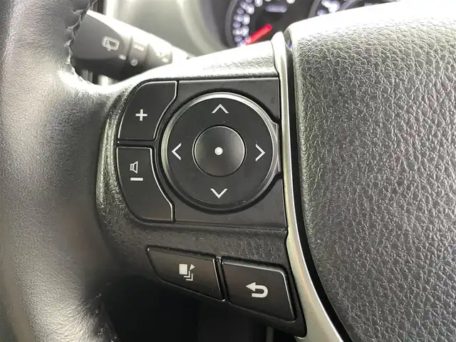 トヨタ ヴォクシー ZS 煌Ⅲ 福井県 2021(令3)年 3.6万km ホワイトパールクリスタルシャイン 純正9インチナビ/・Bluetooth/CD/DVD/フルセグTV/バックカメラ/両側パワースライドドア/ビルトインETC/ドラレコ/アダプティブクルーズコントロール/クリアランスソナー/レーンキープアシスト/オートハイビーム/プリクラッシュ/チップアップシート/純正16インチアルミホイール