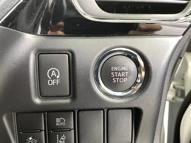 トヨタ ヴォクシー ZS 煌Ⅲ 福井県 2021(令3)年 3.6万km ホワイトパールクリスタルシャイン 純正9インチナビ/・Bluetooth/CD/DVD/フルセグTV/バックカメラ/両側パワースライドドア/ビルトインETC/ドラレコ/アダプティブクルーズコントロール/クリアランスソナー/レーンキープアシスト/オートハイビーム/プリクラッシュ/チップアップシート/純正16インチアルミホイール