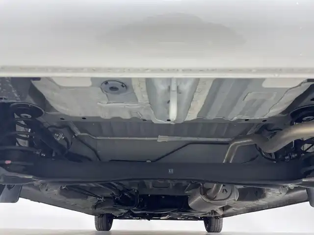 ホンダ Ｎ ＢＯＸ L 神奈川県 2022(令4)年 1.2万km プラチナホワイトパール 社外ナビ【CN-HE01D】/AM　FM　フルセグ　CD　SD　USB　Bluetooth/バックカメラ/両側パワースライドドア/ホンダセンシング/アクティブクルーズコントロール/ビルトインETC/ナビ連動前後ドライブレコーダー【CA-DR03HTD】/ステアリングリモコン/充電用USBポート×2/リアドアサンシェード/シートバックテーブル/ISOFIX対応/LKAS　車線維持支援システム/純正フロアマット/リアコーナーセンサー/ウィンカーミラー/ドアバイザー/スマートキー