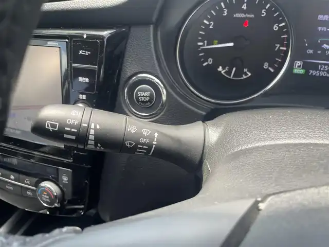 日産 エクストレイル 20Xi 埼玉県 2018(平30)年 8万km ダークメタルグレー ・ディーラー点検記録R1:3:4:5:6年有り/・プロパイロット/・純正ナビフルセグTV/・DVD　BT　SD/・TVキャンセラー/・アラウンドビューモニター/・ETC２．０/・ドライブレコーダー/・デジタルインナーミラー/・シートヒーター/・カプロンシート/・ステアリングスイッチ/・プリクラッシュ/・パワーバックドアゲート/・ルーフレール/・コーナーセンサー/・純正18インチアルミ/・オートライト/・LEDヘットライト/・スマートキー×２/・プッシュスタート/・保証書/・取説