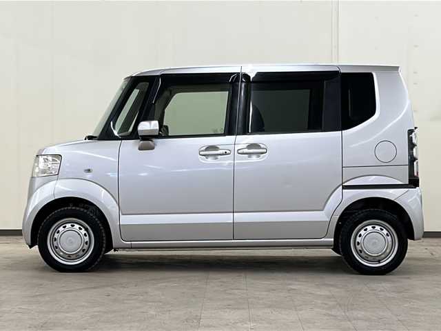 ホンダ Ｎ ＢＯＸ G 道央・札幌 2013(平25)年 4.7万km アラバスターシルバーメタリック /4WD//純正オーディオ//ETC//オートエアコン//スマートキー//スペアキー1本//プッシュスタート//横滑り防止装置//電動格納ミラー