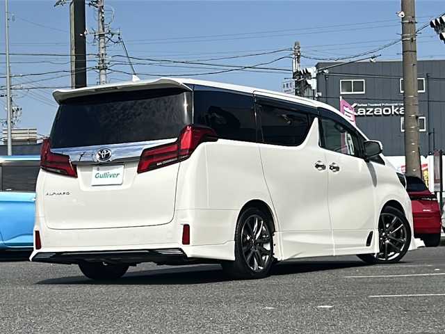トヨタ アルファード S Cパッケージ 愛知県 2019(令1)年 8.1万km ラグジュアリーホワイトパールクリスタルシャインガラスフレーク /禁煙車//ワンオーナー//TRD19インチAW//TRDエアロ（フロント・サイド・リア）//サンルーフ//パーフェクトダンパー３（車高調）//黒革シート//メモリー付パワーシート//シートヒーター//エアシート//純正12.1型フリップダウンモニター//ACC/LTA/PKSB/PCS/RSA//純正10インチナビ//CD/DVD/BT/フルセグ/HDMI/MSV//TVキャンセラー//純正前方ドライブレコーダー//パワーバックドア//ETC//電子制御パーキングブレーキ//ブレーキホールド//横滑り防止装置//盗難防止装置//前後クリアランスソナー//ウッドコンビステアリング//ステアリングスイッチ//ステアリングヒーター//LEDオートライト//フォグランプ//オートマチックハイビーム//純正フロアマット//ドアバイザー//新車時保証書//ディーラー記録簿　R1.7 R1.11 R2.5 R4.5 R6.5 R7.2//取扱説明書//純正AW積込み//社外スタッドレス積込み