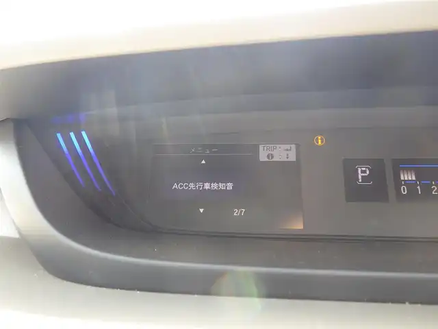 ホンダ フリード G ホンダセンシング 千葉県 2020(令2)年 1.6万km プレミアムクリスタルオレンジM ホンダセンシング/・衝突軽減ブレーキ（CMBS）/・車線維持支援システム（LKAS）/・アダプティブクルーズコントロール（ACC）/・後方誤発進抑制機能/・誤発進抑制機能/両側パワースライドドア/純正メモリーナビ/地デジTV/【DVD/CD再生機能　Bluetooth接続】/バックカメラ/ハーフレザーシート/前席シートヒーター/革巻きステアリング/ステアリングスイッチ/ETC/LEDヘッドライト/フォグライト/ウインカーミラー/リアコーナーセンサー/純正15インチアルミホイル/サイド/カーテンエアバッグ/Honda スマートキー
