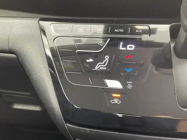 日産 デイズ HWS G ターボ プロパイロットED 茨城県 2019(令1)年 1.6万km プレミアムサンシャインオレンジメタリック/シルキーホワイト 純正９型ナビ　フルセグＴＶ　全周囲カメラ　ＥＴＣ　プロパイロット　純正ドライブレコーダー　アダプティブクルーズコントロール　ＬＥＤライト　オートハイビーム　純正１５インチアルミホイール　スマートキー