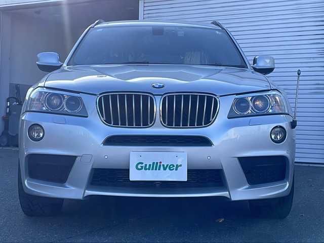 ＢＭＷ Ｘ３ 道東・釧路十勝 2012(平24)年 9万km シルバー 純正ナビ(FM/AM/フルセグTV、CD/DVD)/純正フロアマット/ドラレコ前/プッシュスタート/バックカメラ/パドルシフト/電格ミラー/電動パーキングブレーキ/ETC/コーナーセンサー/ダウンヒルアシストコントロール/積み込みタイヤ(スタッドレス)/アイドリングストップ