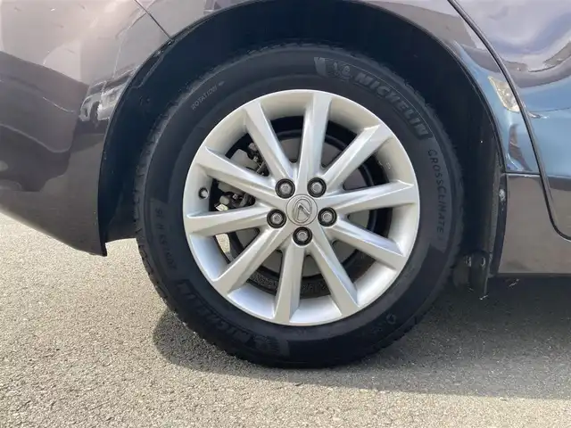 レクサス ＣＴ 200h バージョンC 静岡県 2012(平24)年 6.6万km ダークブラウンマイカメタリック 純正HDDナビ/　AM FM CD DVD Bluetooth USB AUX/ビルトインETC/クルーズコントロール/シートヒーター(前席)/革巻きステアリング/ステアリングスイッチ/純正16インチアルミホイール/スマートキー＆プッシュスタート/ドライブモードセレクト/　ECO/NORMAL/SPORT/EV/パーキングアシスト/パドルシフト/フルセグTV/バックモニター/前方ドライブレコーダー