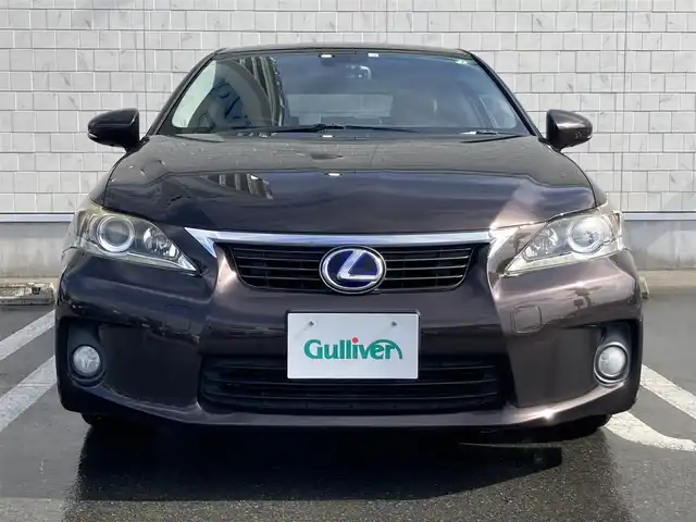レクサス ＣＴ 200h バージョンC 静岡県 2012(平24)年 6.6万km ダークブラウンマイカメタリック 純正HDDナビ/　AM FM CD DVD Bluetooth USB AUX/ビルトインETC/クルーズコントロール/シートヒーター(前席)/革巻きステアリング/ステアリングスイッチ/純正16インチアルミホイール/スマートキー＆プッシュスタート/ドライブモードセレクト/　ECO/NORMAL/SPORT/EV/パーキングアシスト/パドルシフト/フルセグTV/バックモニター/前方ドライブレコーダー