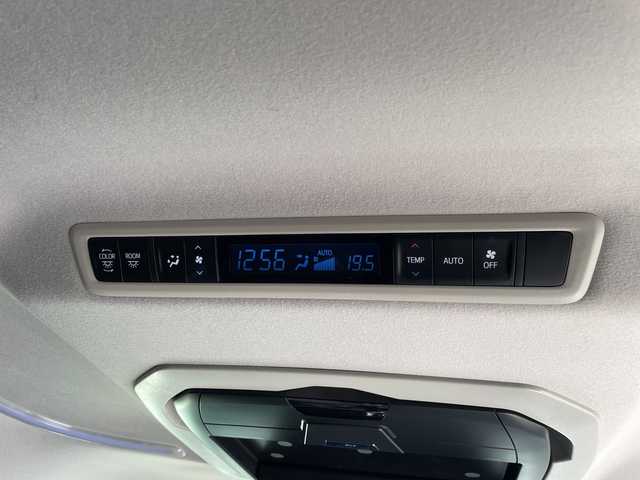 トヨタ アルファード S 愛知県 2019(平31)年 5.5万km ブラック ALPINE11型ナビ/フリップダウンモニター/両側パワースライドドア/レーダークルーズコントロール/バックカメラ/コーナーセンサー/純正アルミホイール/LEDヘッドライト/リアオートエアコン/オートマチックハイビーム/衝突軽減システム/フルセグ/CD DVD/Bluetooth/ステアリングスイッチ/スマートキー/プッシュスタート