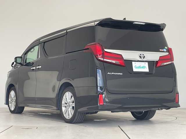 トヨタ アルファード S 愛知県 2019(平31)年 5.5万km ブラック ALPINE11型ナビ/フリップダウンモニター/両側パワースライドドア/レーダークルーズコントロール/バックカメラ/コーナーセンサー/純正アルミホイール/LEDヘッドライト/リアオートエアコン/オートマチックハイビーム/衝突軽減システム/フルセグ/CD DVD/Bluetooth/ステアリングスイッチ/スマートキー/プッシュスタート