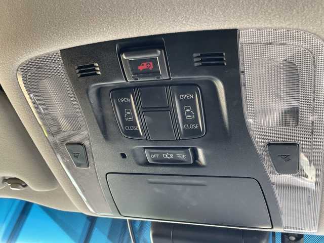 トヨタ アルファード S 愛知県 2019(平31)年 5.5万km ブラック ALPINE11型ナビ/フリップダウンモニター/両側パワースライドドア/レーダークルーズコントロール/バックカメラ/コーナーセンサー/純正アルミホイール/LEDヘッドライト/リアオートエアコン/オートマチックハイビーム/衝突軽減システム/フルセグ/CD DVD/Bluetooth/ステアリングスイッチ/スマートキー/プッシュスタート