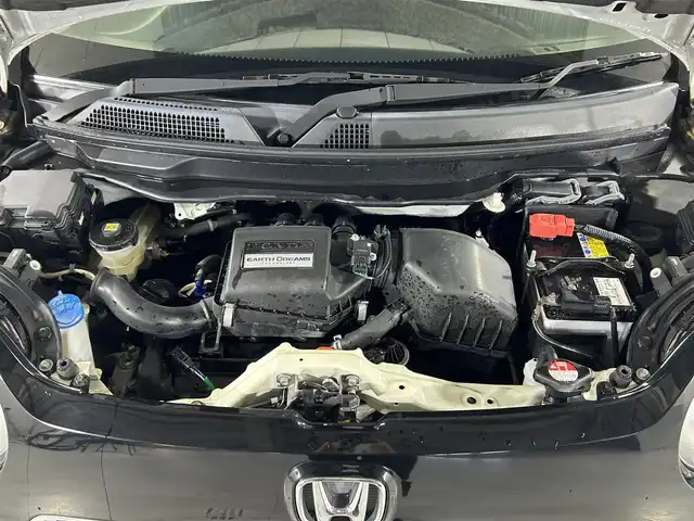 ホンダ Ｎ ＯＮＥ G SSパッケージ 佐賀県 2015(平27)年 3.1万km プレミアムホワイトパール シティブレーキアクティブシステム/純正ディーラーオプション7インチナビ/バックカメラ/CD/SD/FM.AM/ステアリングスイッチ/オートライト/キセノンライト/横滑り防止装置/電動格納ミラー/プッシュスタート/アイドリングストップ/スマートキー×2/保証書/取扱説明書