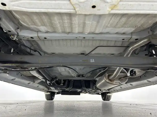 ホンダ Ｎ ＯＮＥ G SSパッケージ 佐賀県 2015(平27)年 3.1万km プレミアムホワイトパール シティブレーキアクティブシステム/純正ディーラーオプション7インチナビ/バックカメラ/CD/SD/FM.AM/ステアリングスイッチ/オートライト/キセノンライト/横滑り防止装置/電動格納ミラー/プッシュスタート/アイドリングストップ/スマートキー×2/保証書/取扱説明書