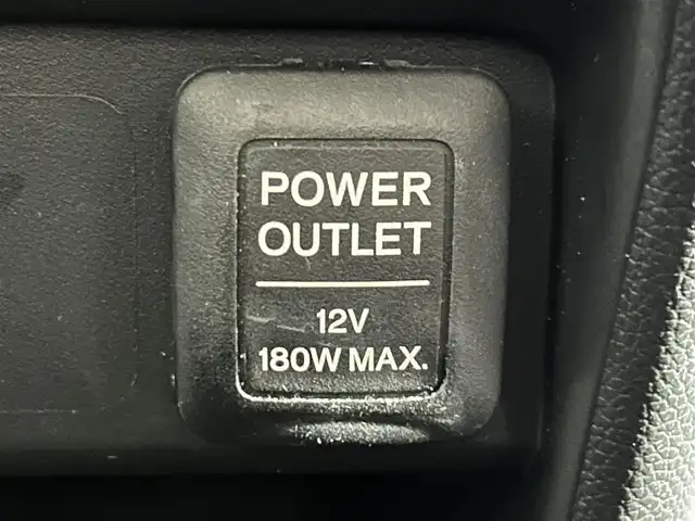 ホンダ Ｎ ＯＮＥ G SSパッケージ 佐賀県 2015(平27)年 3.1万km プレミアムホワイトパール シティブレーキアクティブシステム/純正ディーラーオプション7インチナビ/バックカメラ/CD/SD/FM.AM/ステアリングスイッチ/オートライト/キセノンライト/横滑り防止装置/電動格納ミラー/プッシュスタート/アイドリングストップ/スマートキー×2/保証書/取扱説明書