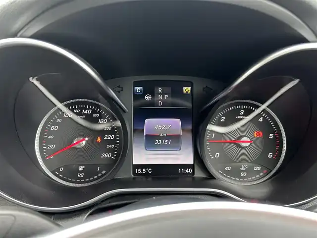 メルセデス・ベンツ Ｃ２２０ｄ アバンギャルド　AMGライン 福岡県 2016(平28)年 3.4万km イリジウムシルバー レザーエクスクルーシブパッケージ/レーダーセーフティパッケージ/アダプティブクルーズコントロール/ヘッドアップディスプレイ/黒革シート/前席シートヒーター/純正ナビ　/フルセグTV/バックカメラ　/Bluetooth/パワーバックドア/LEDライト/純正１８インチアルミホイール　/ETC