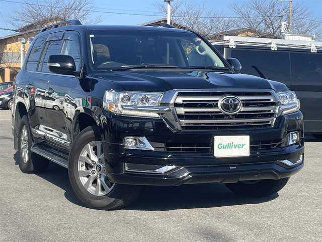 トヨタ ランドクルーザー AX 静岡県 2017(平29)年 4.9万km ブラック ワンオーナー/サンルーフ/純正SDナビ、地デジ、Bluetooth、CD、DVD/アラウンドビューモニター/モデリスタエアロ/プリクラッシュセーフティ/レーンキープアシスト/ウインカーミラー/ブラインドスポットモニター/ウッドコンビステア/レーダークルーズコントロール/LEDヘッドライト/ビルトインETC/オートマチックハイビーム/クリアランスソナー（リア）/ルーフレール/ドアバイザー/W・サイド・カーテンエアバッグ/スマートキー×２/保証書、取説